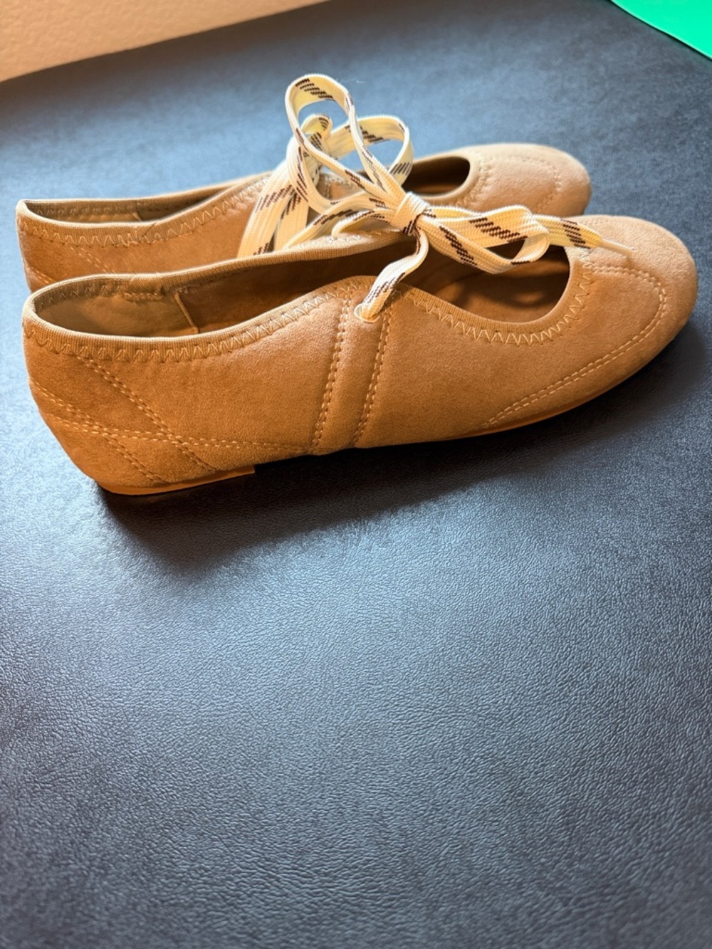 Women's Suede Tie-Front Lace Up Ballet Flats Mary Jane Shoes - Picture 3 of 9